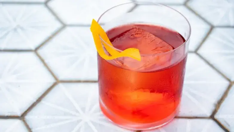Photo of cocktail from Officina.