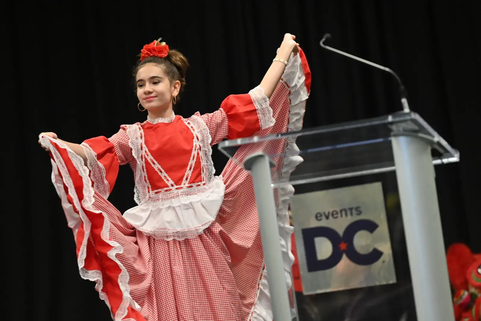 Salome Salazar, Movieus Contemporary Ballet